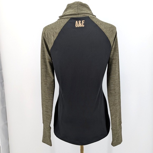 Abercrombie and Fitch Quarter Zip Pullover Jrs XS‎ Olive Athleisure Hiking Layer - Picture 3 of 9